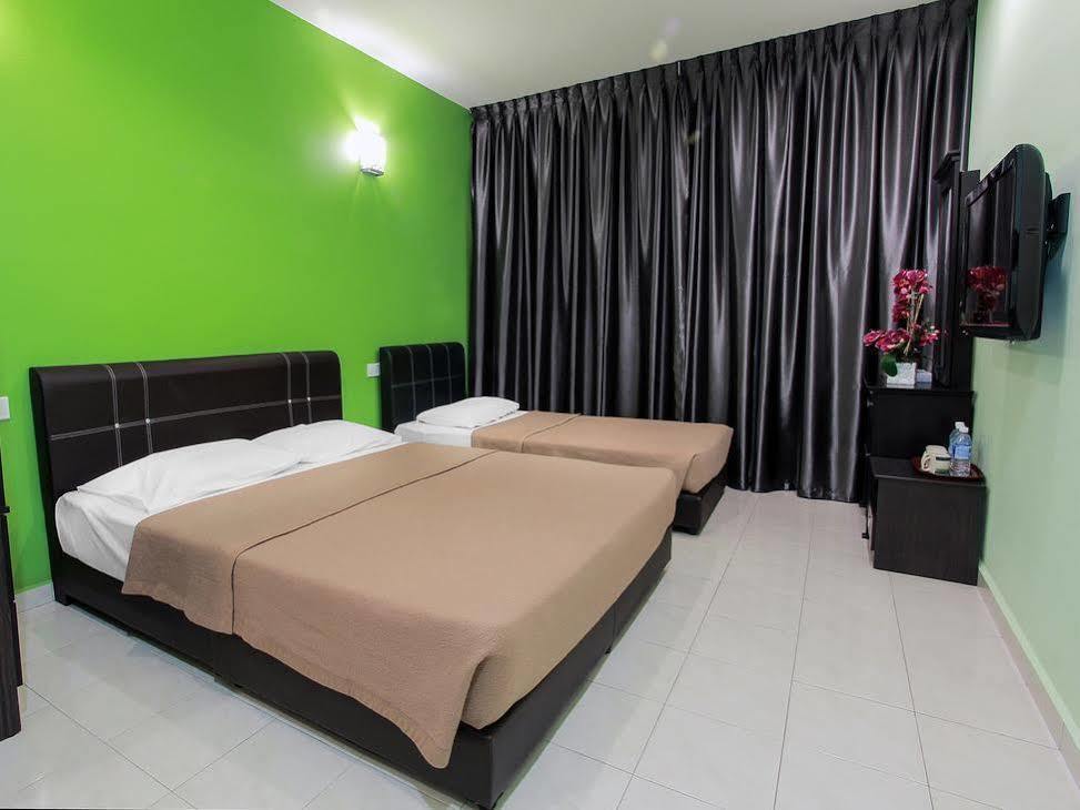 Brilliant Hotel Malacca Esterno foto