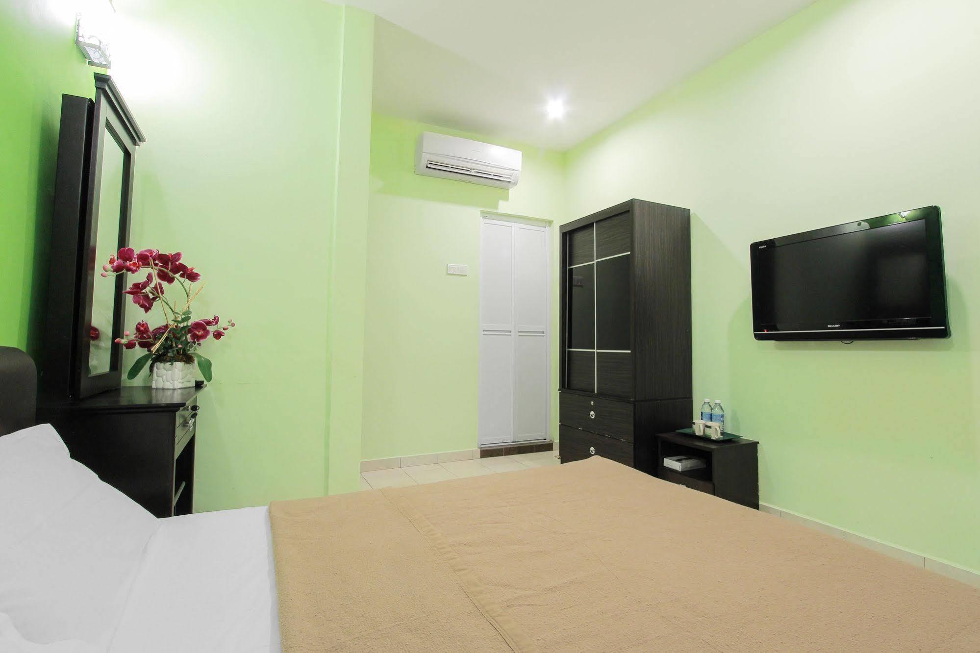Brilliant Hotel Malacca Esterno foto